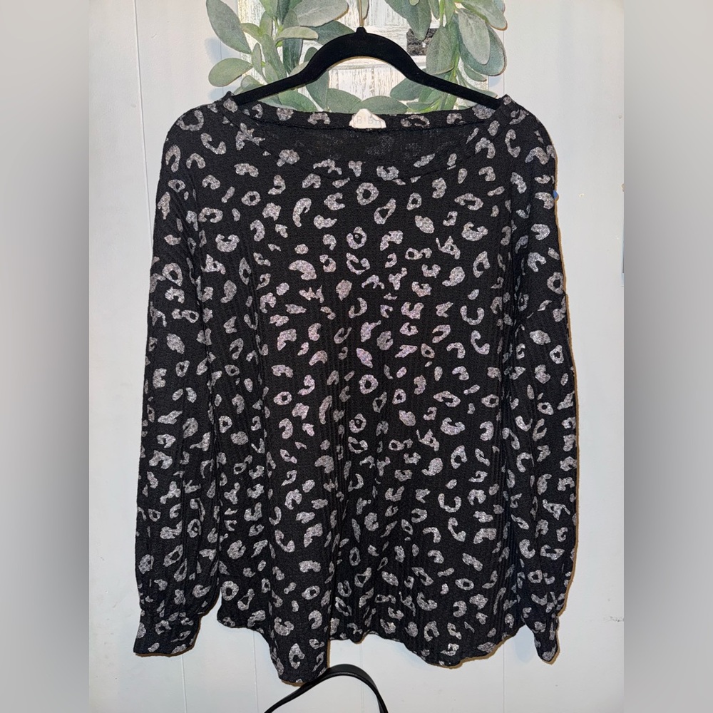BiBi Black and White Leopard Print Top
